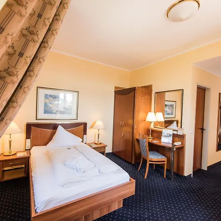 Hotel Göbel`s Quellenhof 4*