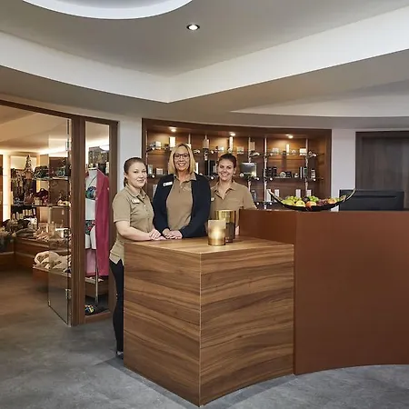 Hotel Göbel`s Quellenhof 4*